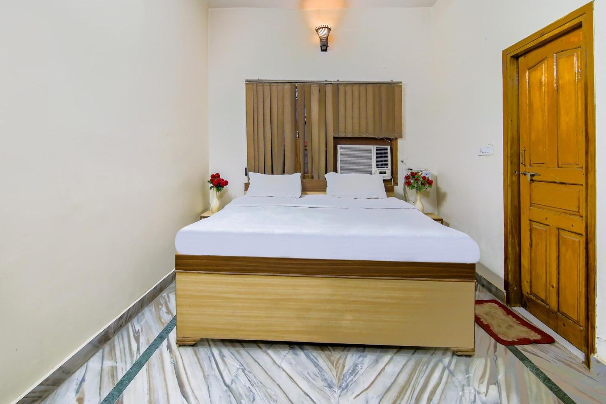 Collection O 81098 Hotel Royal Panjab Bijnaur Exterior foto