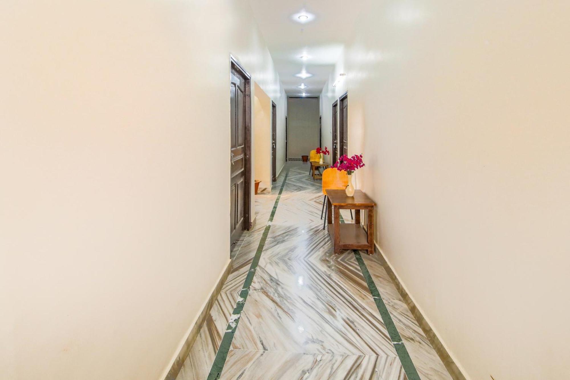 Collection O 81098 Hotel Royal Panjab Bijnaur Exterior foto